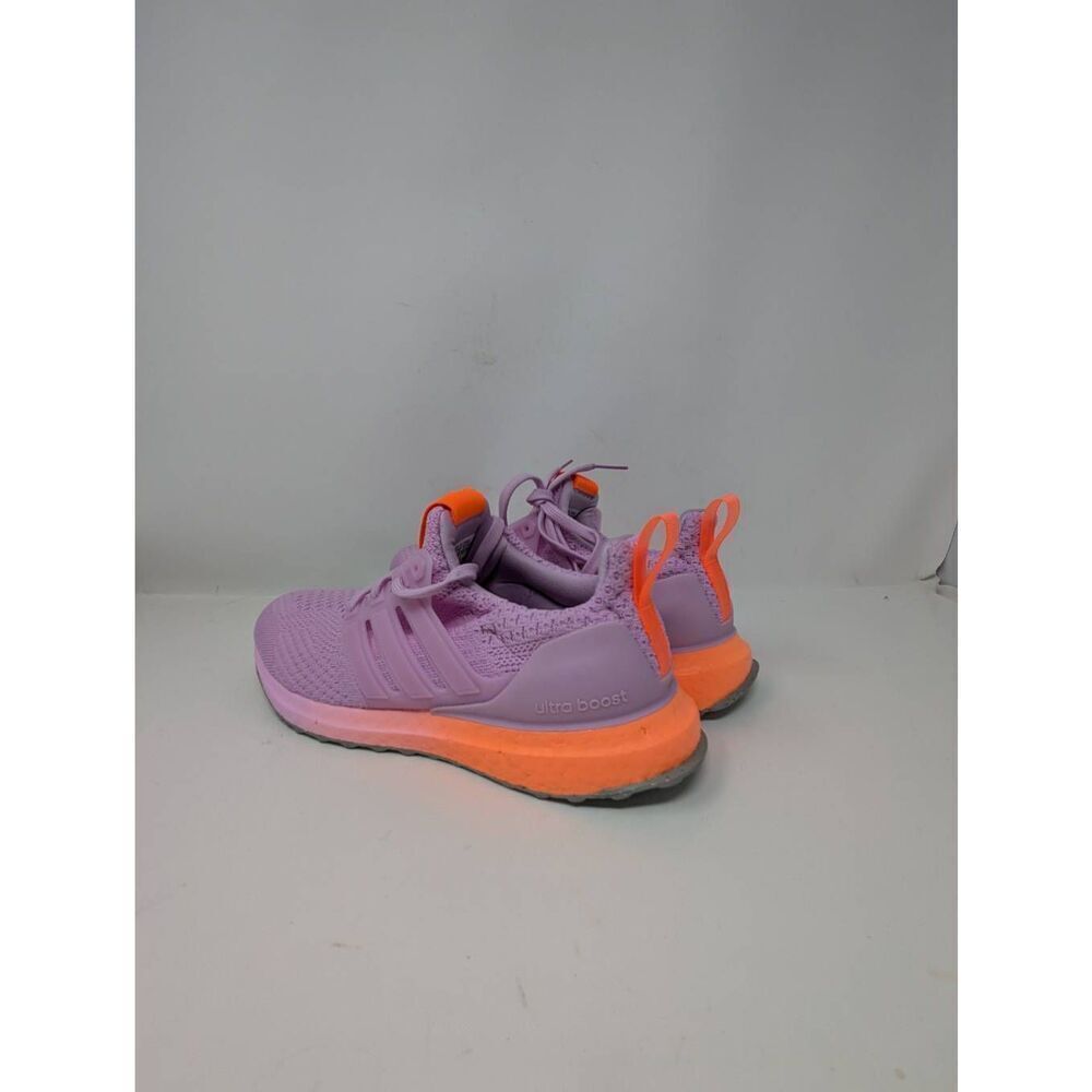 $220 NEW ADIDAS BOOST RUNNING SHOES - Picture 4 of 10